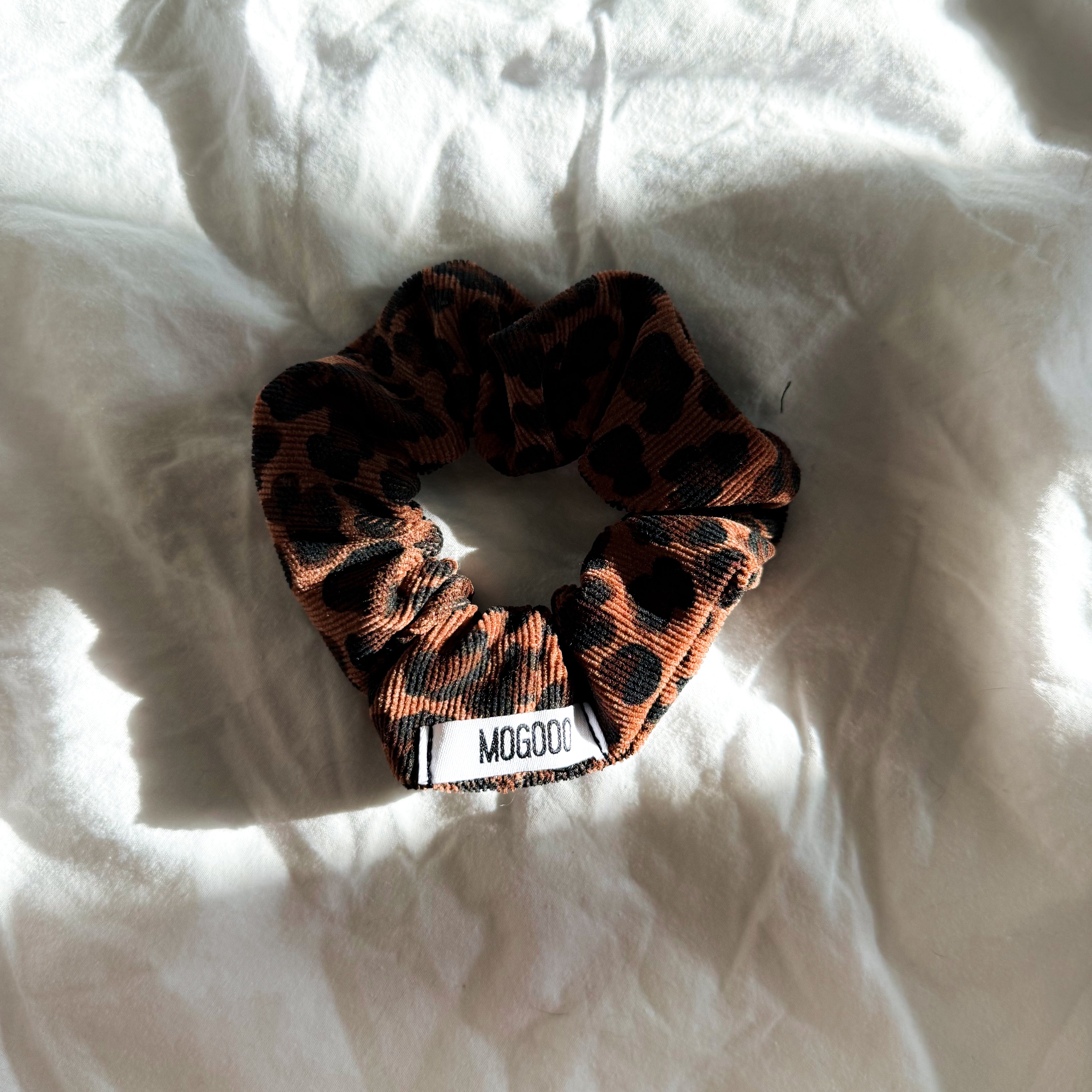 Chouchou "LÉO BROWN"