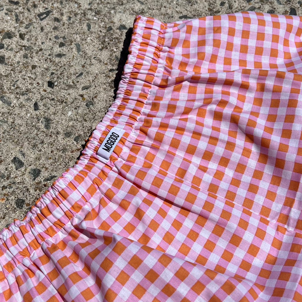 Short "GRAZ"