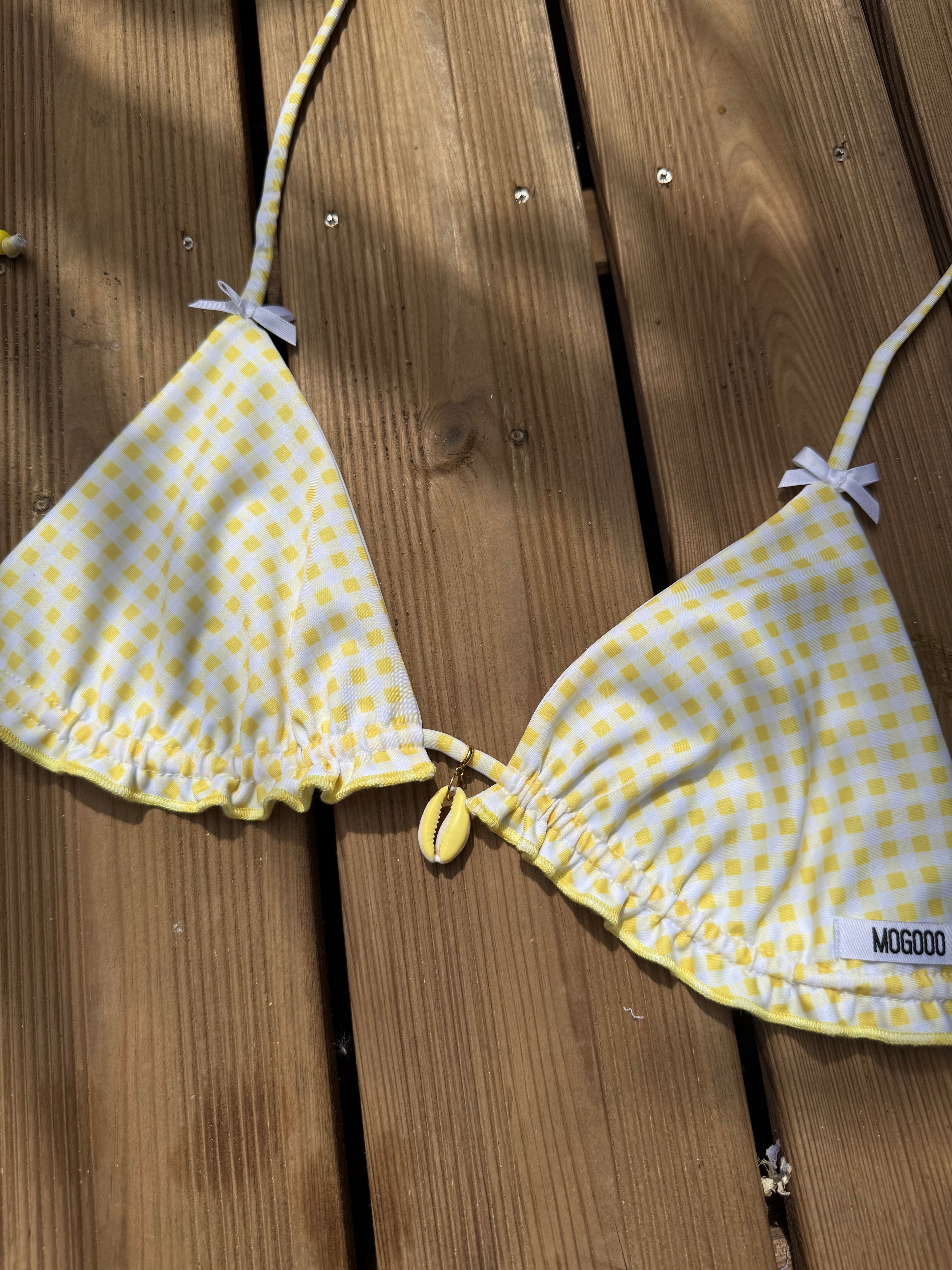 Bijou de maillot / Charm "YELLOW"