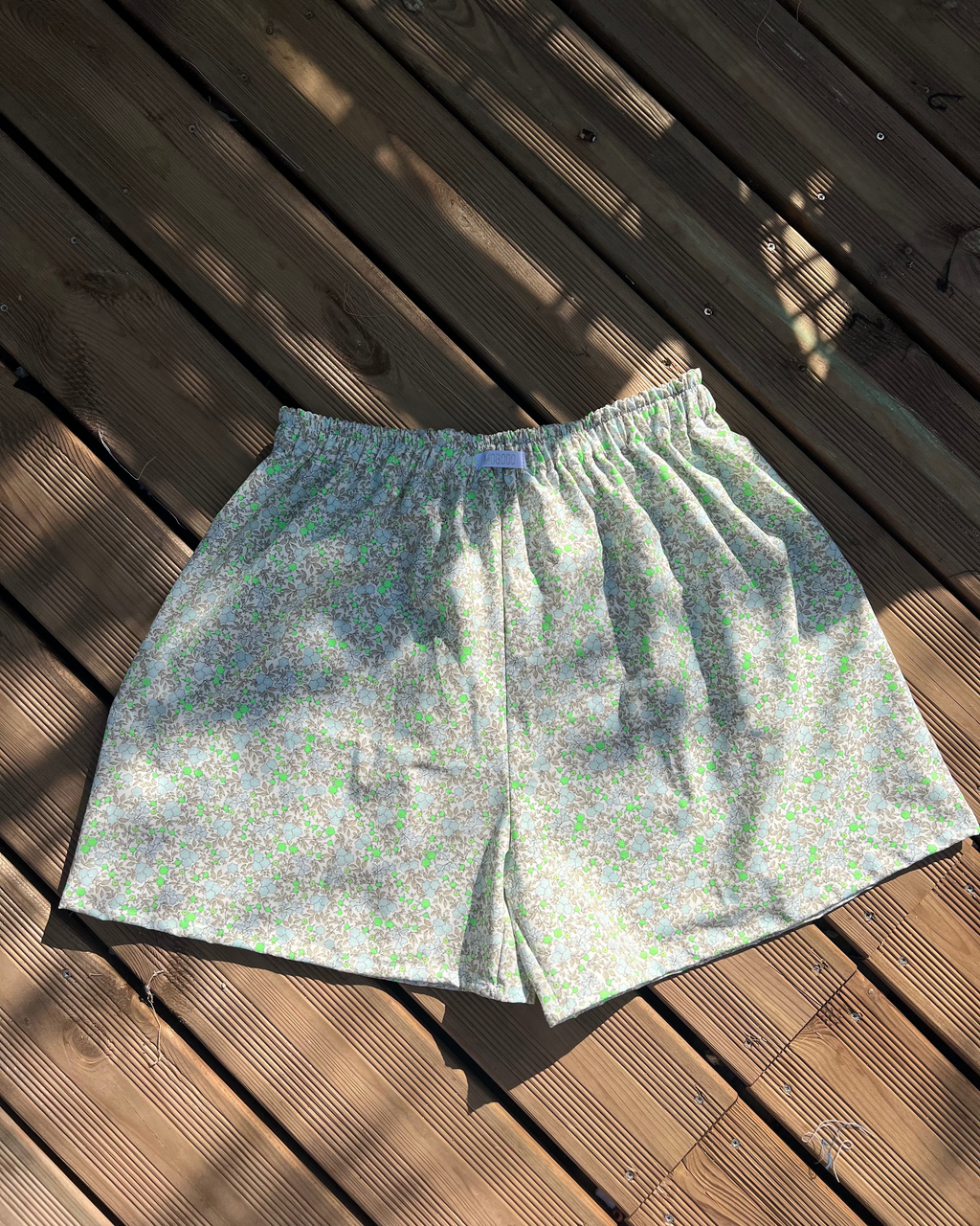 Short "VERDE"