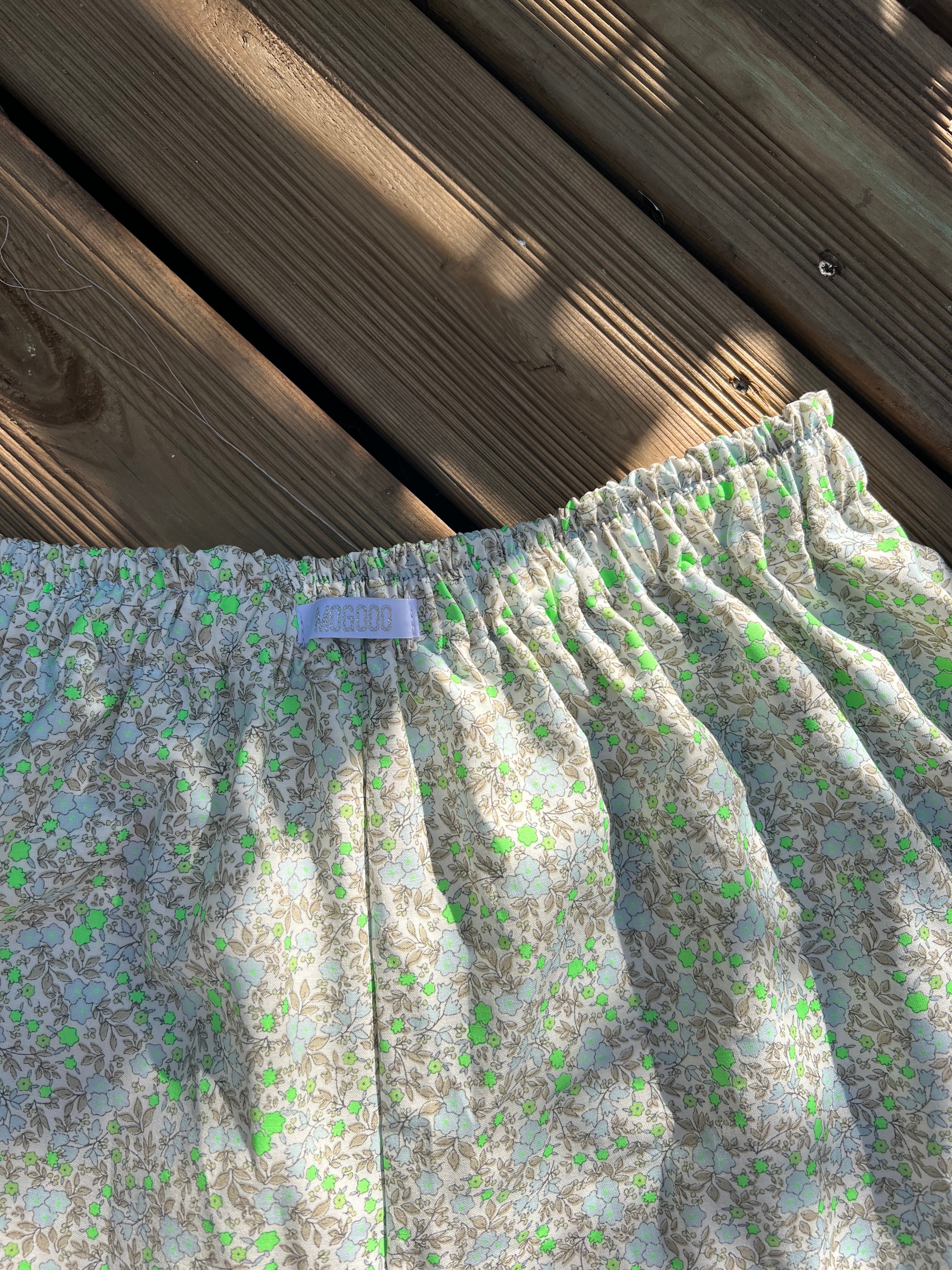 Short "VERDE"
